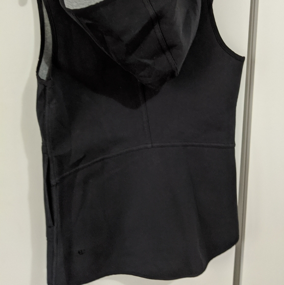 Lululemon Reversible Vest - Picture 3 of 4